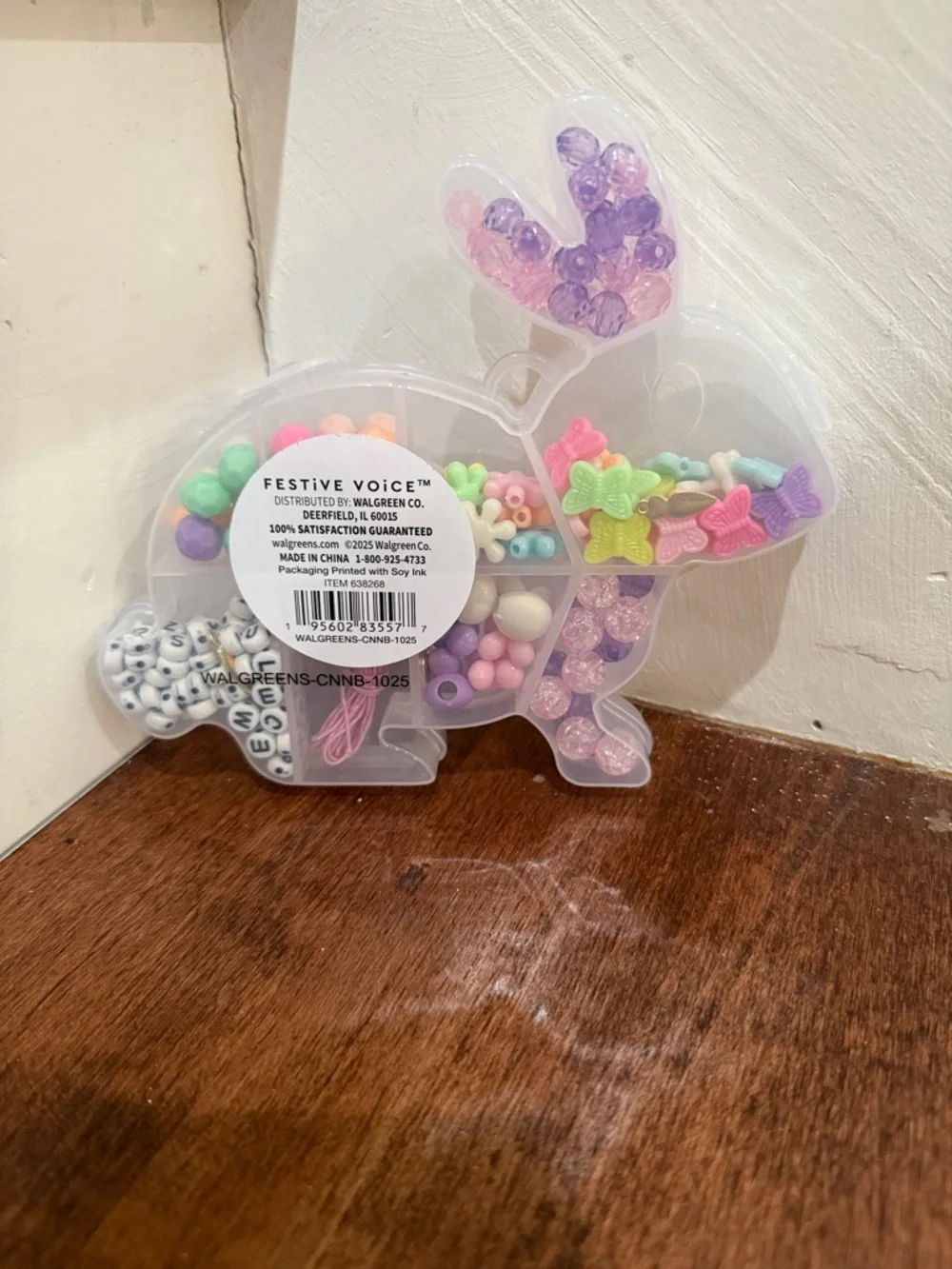 NWT Bead Bracelet Kit - Bunny Shaped Case - Pastel Pink & Purple